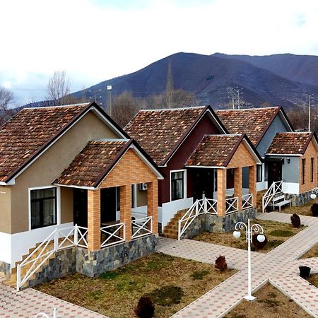 Tulpan Hotel Şǝki Exterior foto